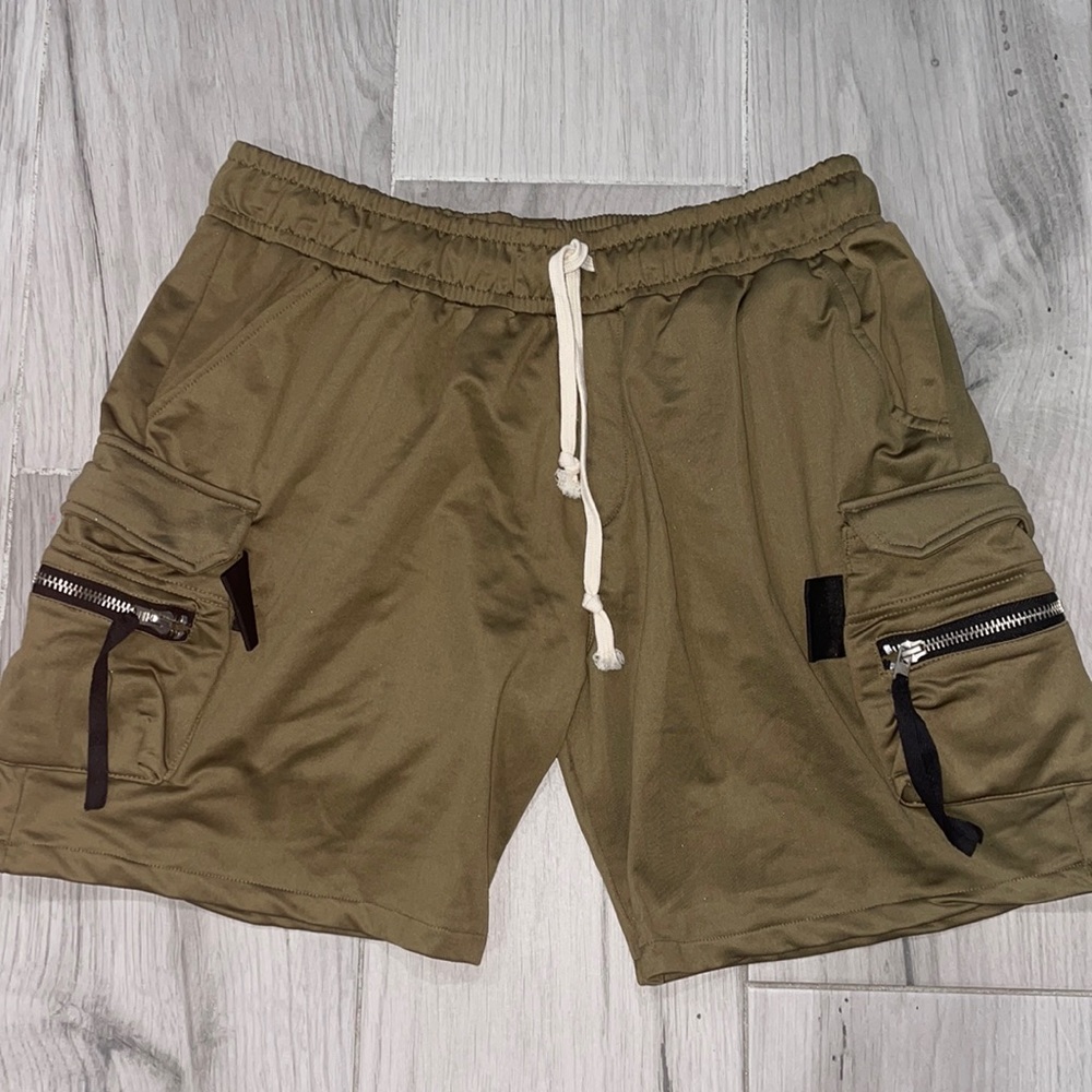Mens cargo shorts